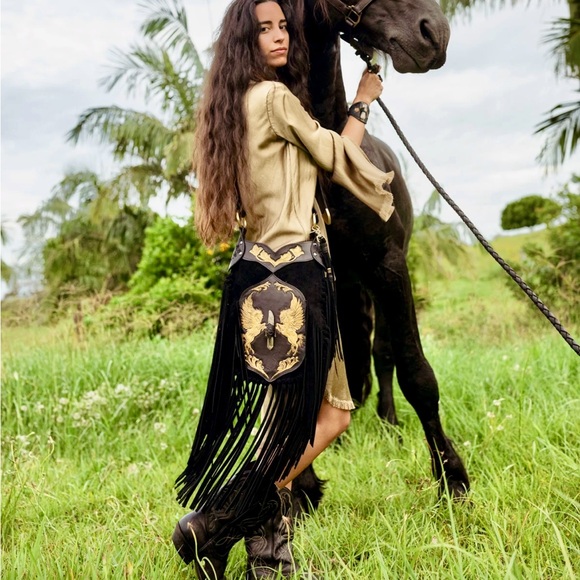Buffalo Girl Versailles Apache Tasseled Black Leather Bag with Citrine Crystal - Picture 3 of 15